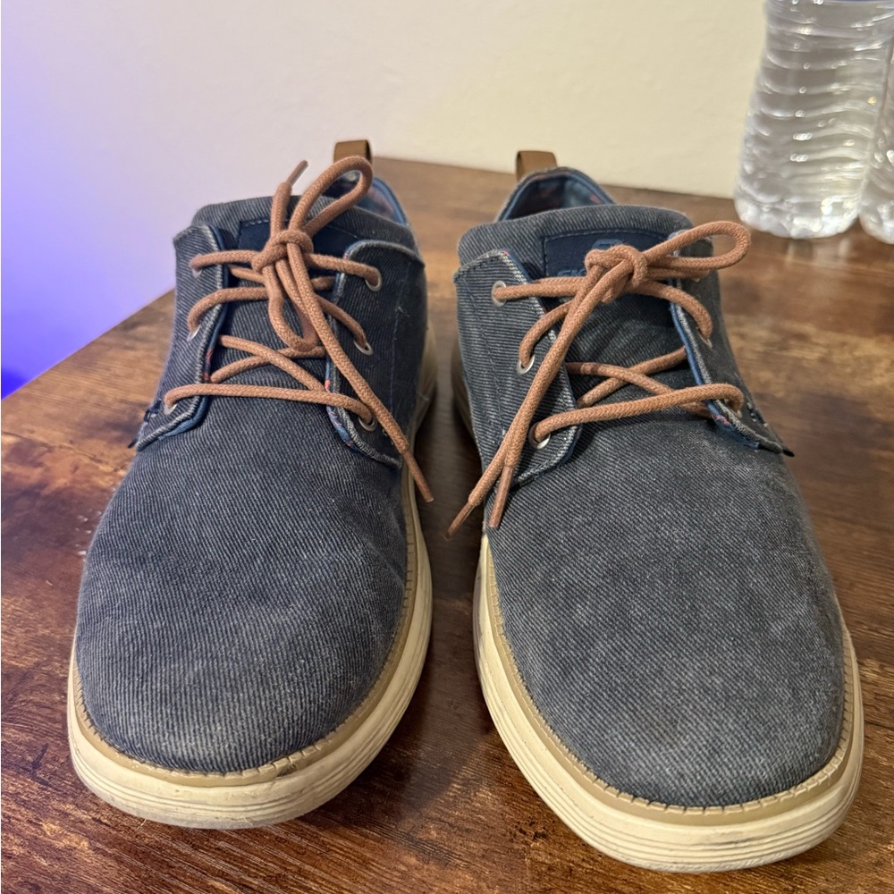 Men's Casual Denim Shoes with Brown Laces